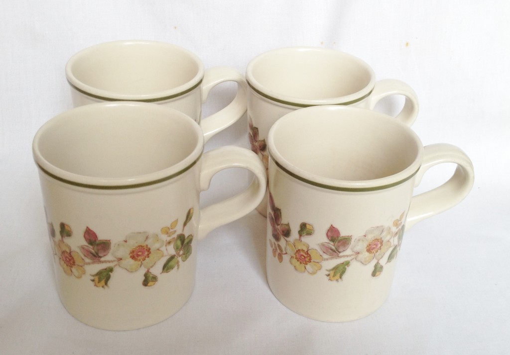 Nivag Crockery Marks and Spencer Autumn Leaves Set of 4 Mugs