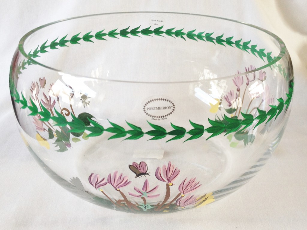 Nivag Crockery Portmeirion Botanic Garden Cyclamen Glass Salad bowl